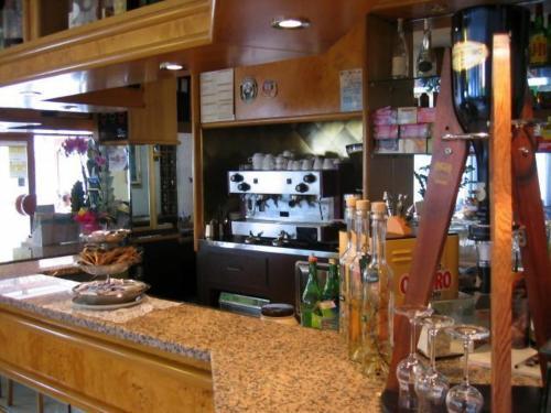 塞瑞纳酒店 迪马罗 外观 照片